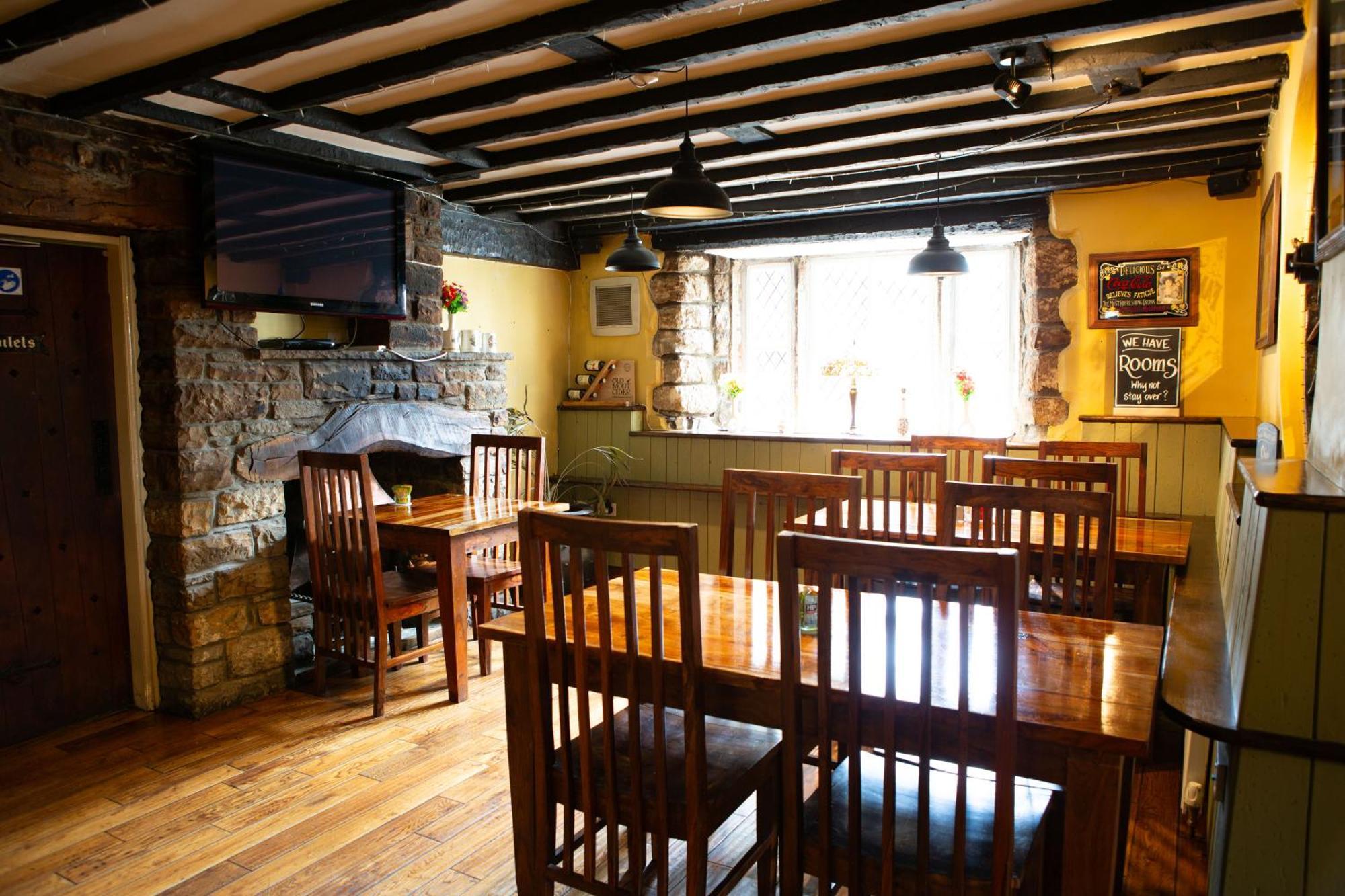Coach House 4*
