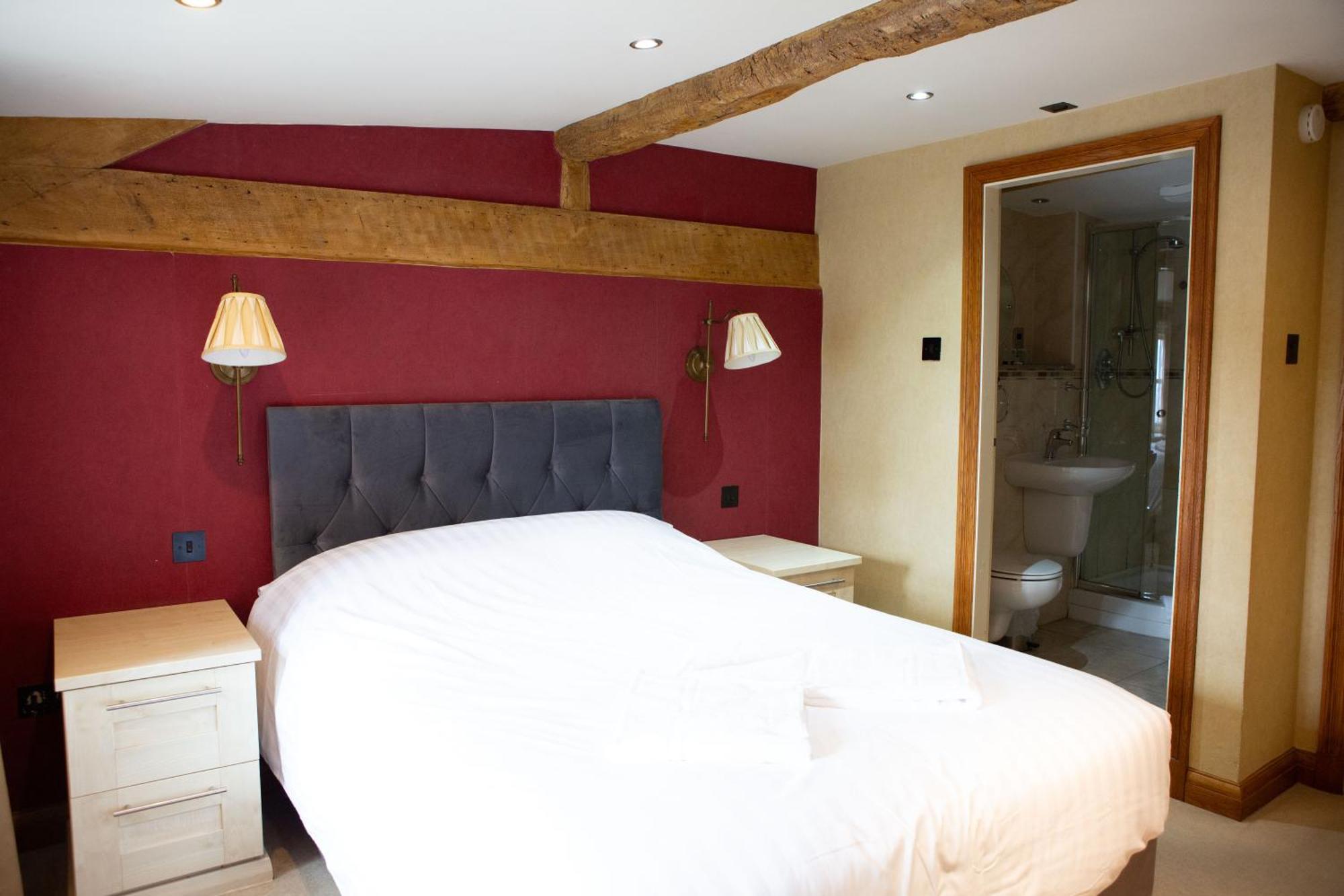 Coach House 4*