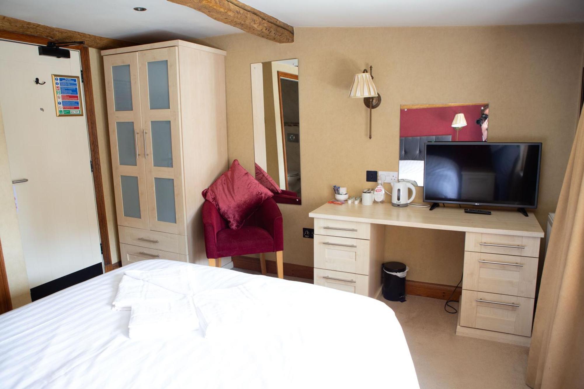Coach House Bentham