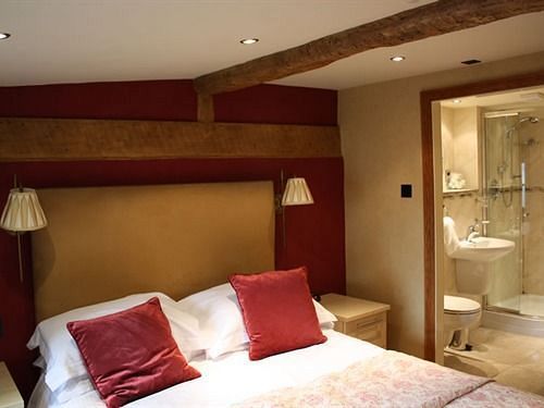 Coach House Bentham