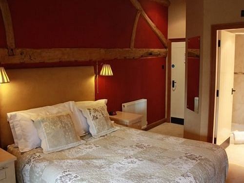 Coach House 4*